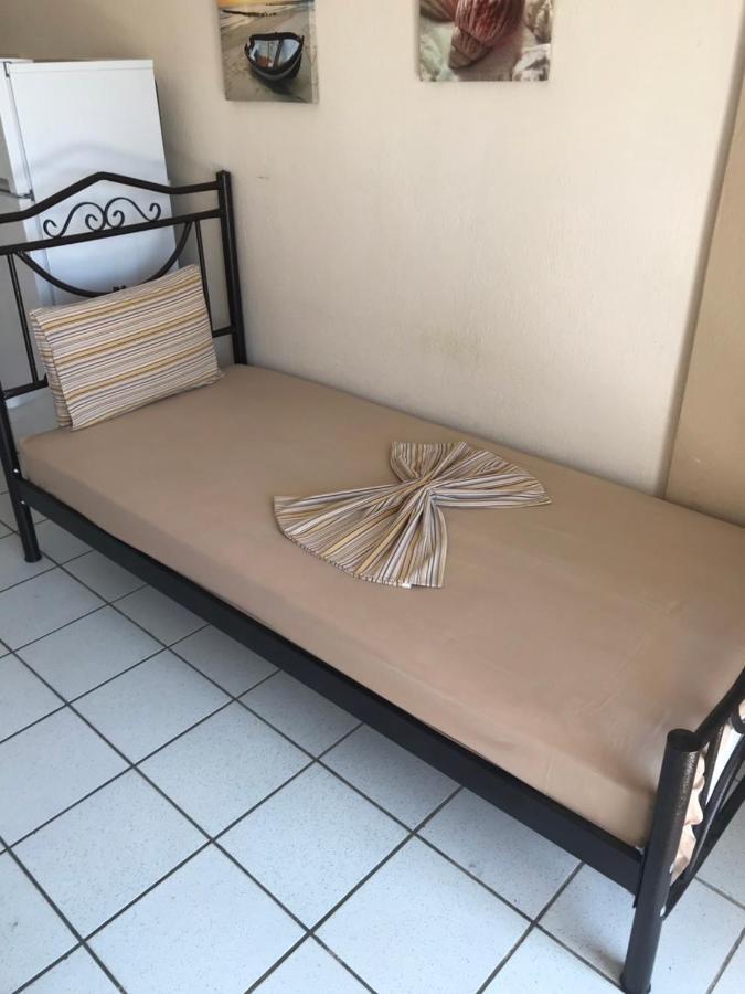 Palm Tree Apartments 普萨克迪亚 外观 照片